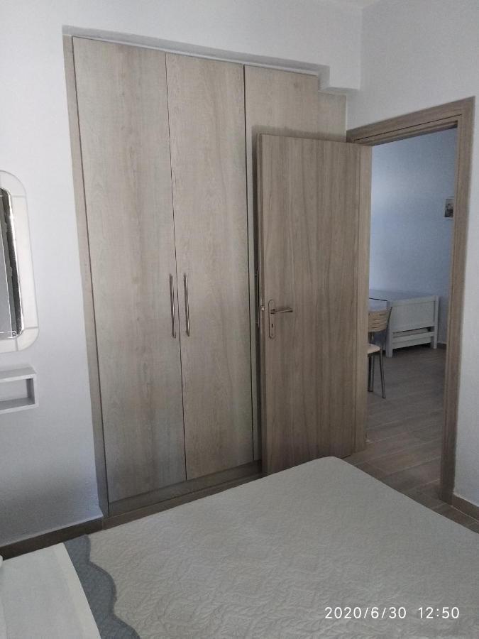 Meltemi Apartment Vourkari Luaran gambar