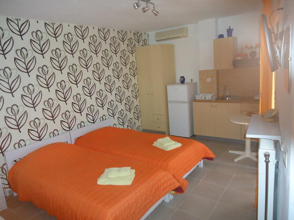 Meltemi Apartment Vourkari Luaran gambar