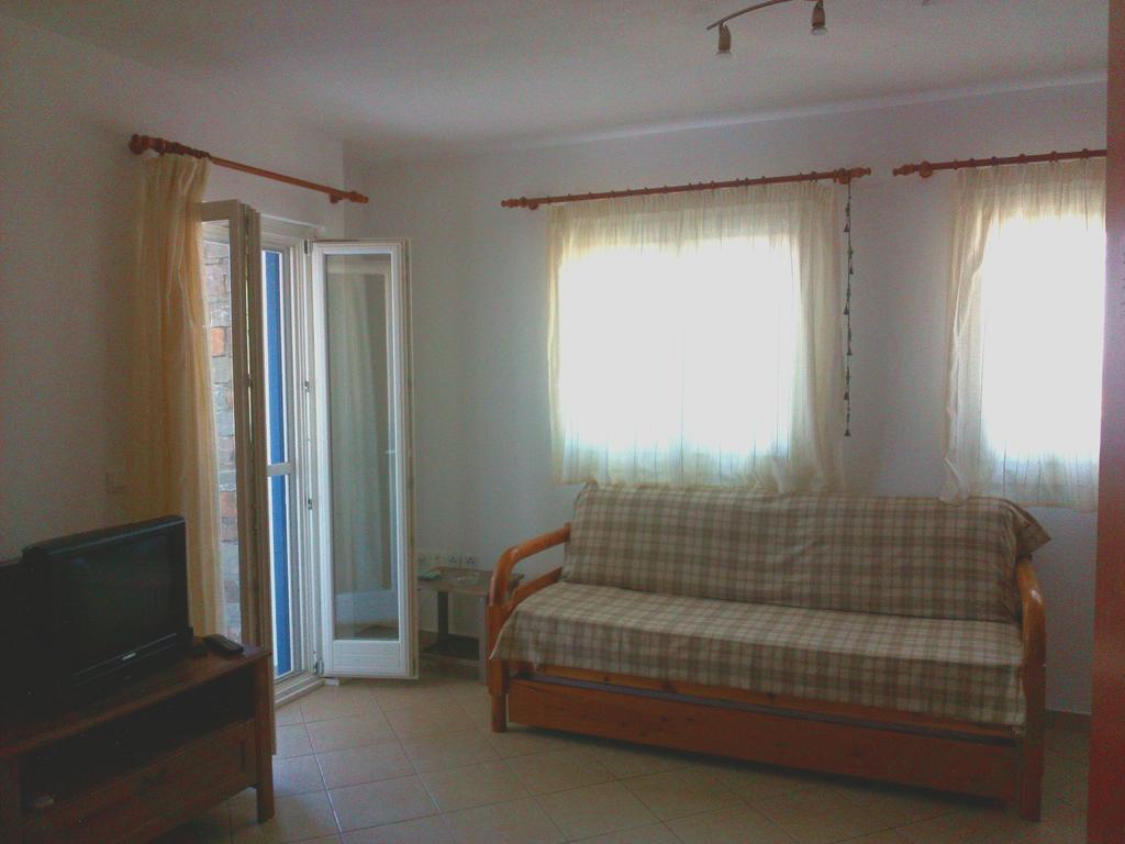 Meltemi Apartment Vourkari Luaran gambar
